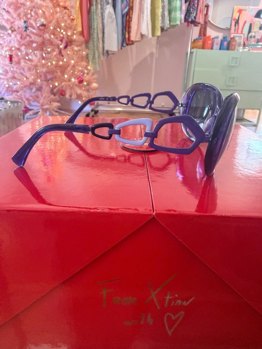 Pucci Women’s Purple Fashion Sunglasses Designer Style made in Italy great cond - Picture 6 of 15